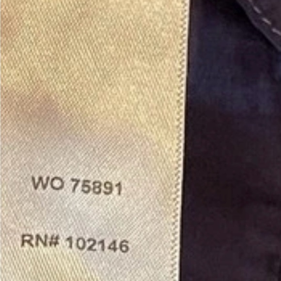 Michael Stars Plum Button-Front Blouse Quiet Luxury‎ Officecore Jewelcore Size M - Picture 10 of 10